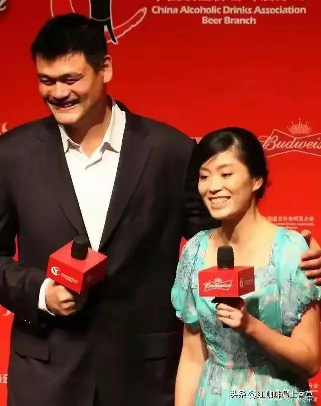 Yao Ming's wife (Yao Ming's wife profile)
